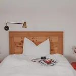 Hotel Seebichl Adults Only Designhotel - Pool & Dine